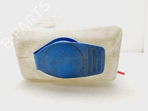 Used Windscreen washer tank SEAT CORDOBA (6K1, 6K2) [1993-2002]  28428422