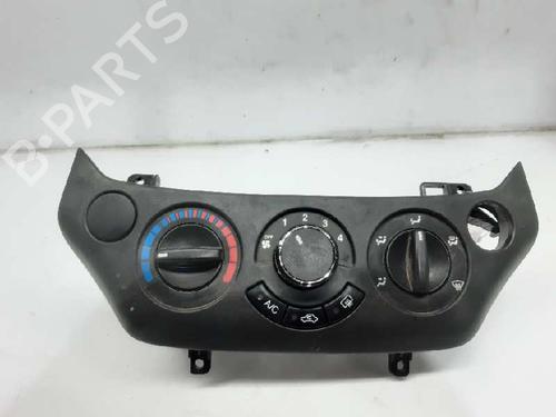 Used Climate control CHEVROLET AVEO / KALOS Hatchback (T250, T255) 1.2 (84 hp) 5118753