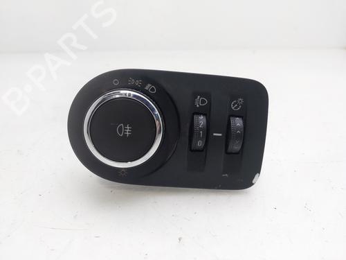 Used Headlight switch OPEL CORSA D (S07) [2006-2015]  26185993