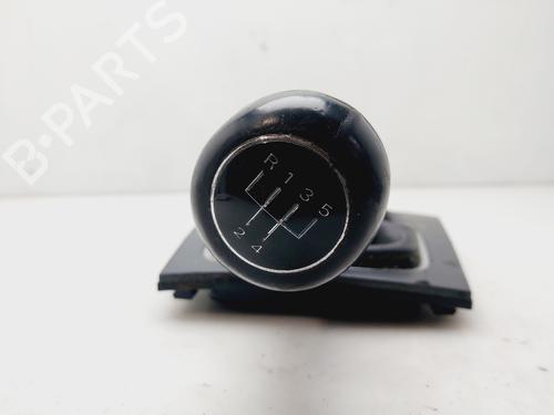 Used Shift knob Shift knob AUDI A3 Sportback (8PA) 1.6 TDI (105 hp) 26447343 26447343