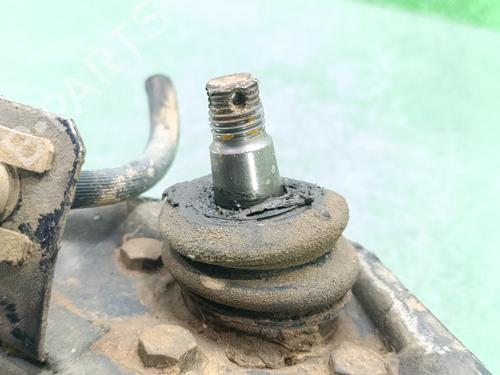 Right front suspension arm MITSUBISHI PAJERO II (V3_W, V2_W, V4_W, V5_W) 2.5 TD 4WD (V24W) | BP29392610M13 