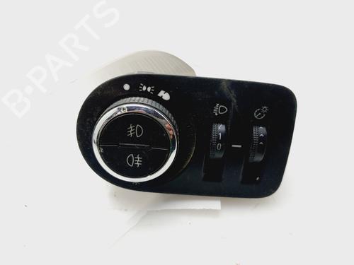 Used Headlight switch OPEL CORSA D (S07) 1.3 CDTI (L08, L68) (75 hp) 28014851