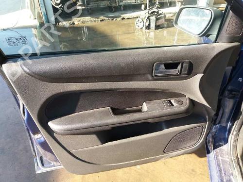 Right front steering knuckle FORD FOCUS II (DA_, HCP, DP) 1.6 | BP2881017M26 