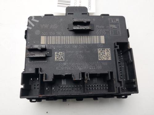 Used Electronic module Electronic module AUDI A3 Limousine (8VS, 8VM) 35 TFSI (150 hp) 32772317 32772317