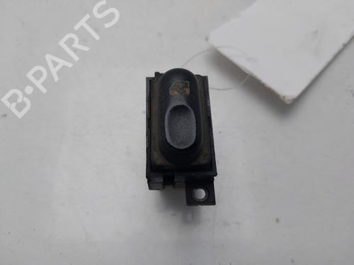 Used Left front window switch Left front window switch RENAULT LAGUNA I (B56_, 556_) 2.2 D (B56F/2) (83 hp) 36526635 36526635