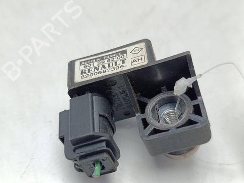 Used Electronic sensor Electronic sensor RENAULT MEGANE II (BM0/1_, CM0/1_) 1.5 dCi (BM1E, CM1E) (106 hp) 40036683 40036683