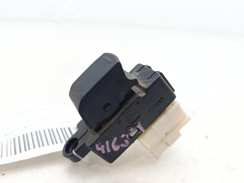 Right rear window switch SUZUKI SWIFT IV (FZ, NZ) 1.3 DDiS (AZG413D, ZC02S, ZC92S) | BP35803776I28 - Image 2