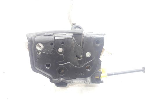 Used Rear left lock Rear left lock AUDI A1 Sportback (8XA, 8XF) 1.4 TDI (90 hp) 10241426 10241426