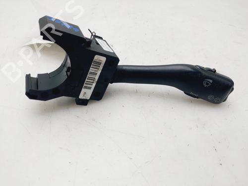 Commodo Essuie Glace / Phare SKODA FABIA I Combi (6Y5) 1.4 TDI (75 hp) 22775417