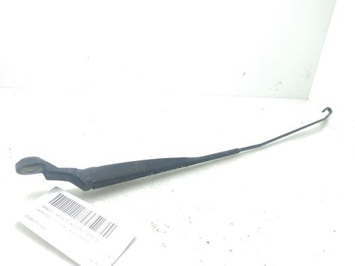 Used Front windshield wiper arm MERCEDES-BENZ VITO Van (W638) 110 D 2.3 (638.074, 638.078) (98 hp) 29519333