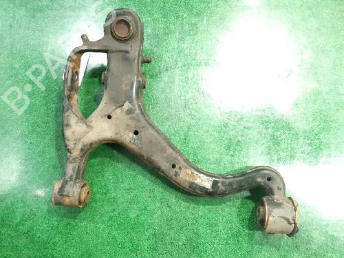Right front suspension arm LAND ROVER DISCOVERY III (L319) 2.7 TD 4x4 | BP6925767M13 