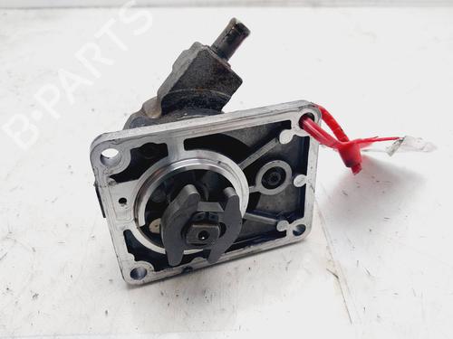Used Vacuum pump RENAULT MASCOTT Platform/Chassis (UH_, HH_) [1999-2005]  19935507