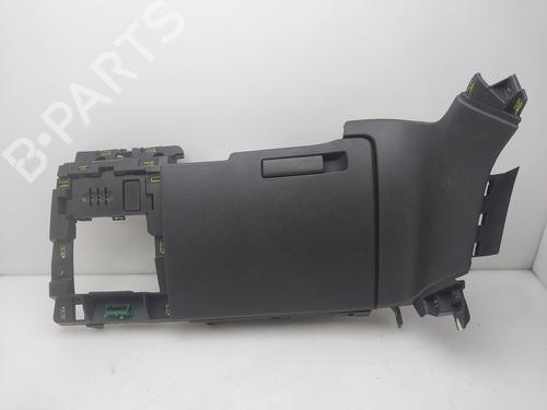 glove-box-peugeot-3008-i-mpv-0u_-2009-2010-2011-2012-2013-2014-2015-2016-2017-36648922 main image