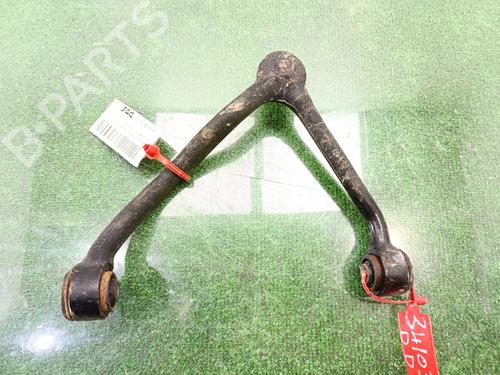 Used Right front suspension arm KIA SORENTO I (JC) 2.5 CRDi 4WD (140 hp) 28593043