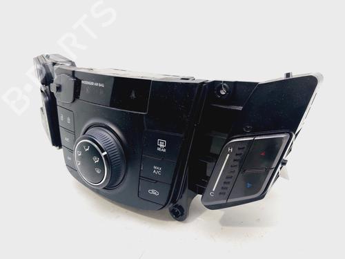 Climate control HYUNDAI i40 I (VF) 1.7 CRDi | BP31253247I5
