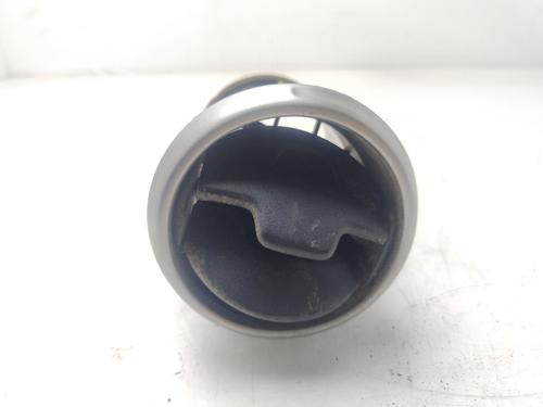 Used Air vent NISSAN QASHQAI / QASHQAI +2 I (J10, NJ10, JJ10E) 1.6 (114 hp) 28208445