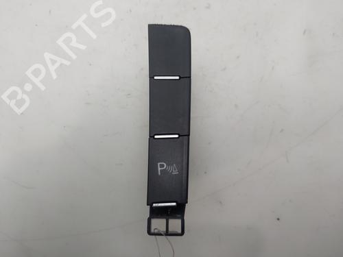 switch-vw-golf-vii-5g1-bq1-be1-be2-2012-2013-2014-2015-2016-2017-2018-2019-2020-2021-34364398 main image