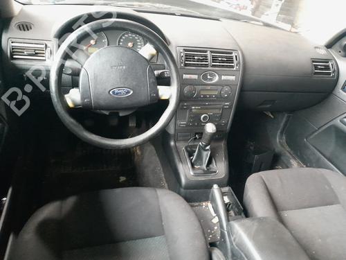 Right headlight FORD MONDEO III (B5Y) 2.0 16V TDDi / TDCi | BP16697285C29 
