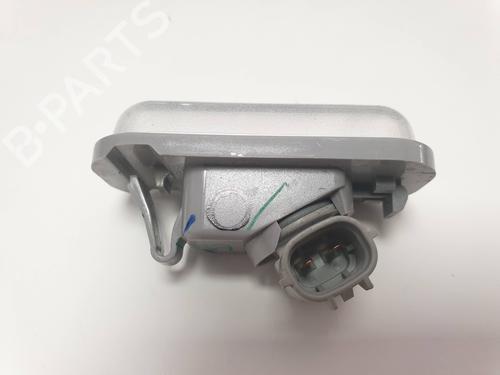 Used Licence plate light ISUZU D-MAX II (TFR, TFS) 1.9 Ddi 4x4 (TFS87J) (163 hp) 32782814
