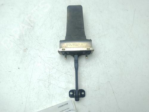 hingedoor-check-strap-land-rover-discovery-iii-l319-2004-2005-2006-2007-2008-2009-30116876 main image