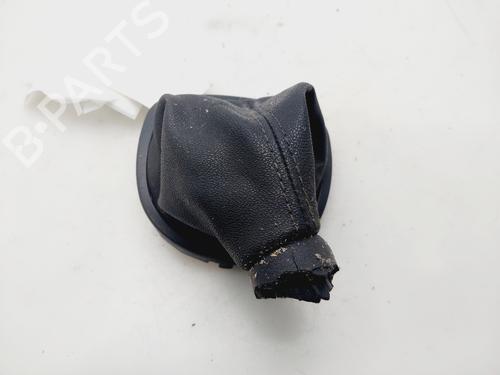 Used Shift knob Shift knob RENAULT CLIO III (BR0/1, CR0/1) [2005-2014] 32177145 32177145