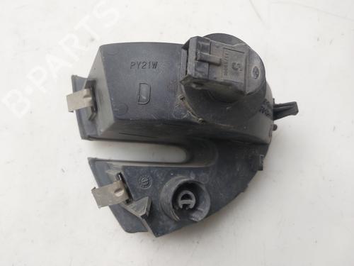 Right front indicator ALFA ROMEO 147 (937_) 1.6 16V T.SPARK (937.AXA1A, 937.AXB1A, 937.BXB1A) | BP37401843C33 - Image 4