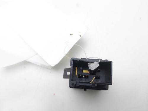 Warning switch VW POLO (9N_, 9A_)  | BP27221894I22 