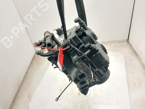 Used Cylinder head Cylinder head 38422164 38422164
