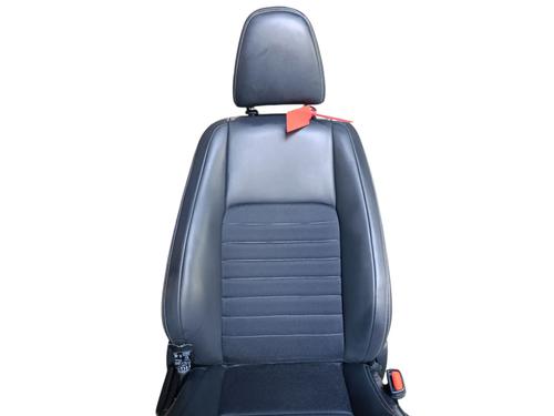 Right front seat LEXUS IS III (_E3_) 300h (AVE30_, AVE30R) | BP31621453C16 