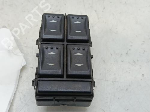 Used Left front window switch Left front window switch FORD MONDEO III (B5Y) 2.0 16V TDDi / TDCi (115 hp) 33931954 33931954