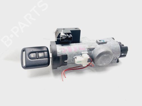 Used Ignition barrel NISSAN PRIMERA (P12) [2002-2026]  31638311