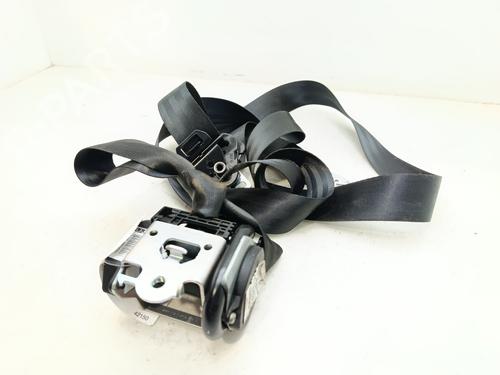 front-right-seatbelt-renault-megane-iii-hatchback-bz01_-b3_-2008-36857156 main image