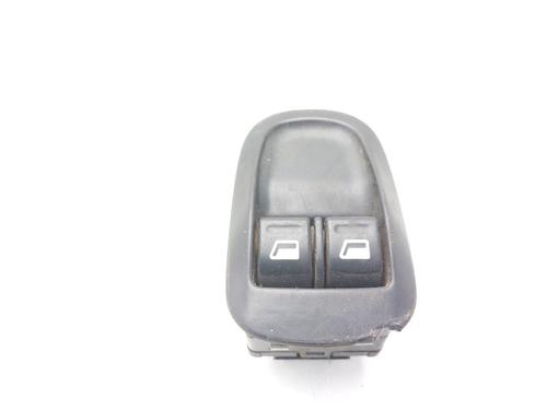 Used Left front window switch Left front window switch PEUGEOT 306 (7B, N3, N5) [1993-2003] 33793105 33793105