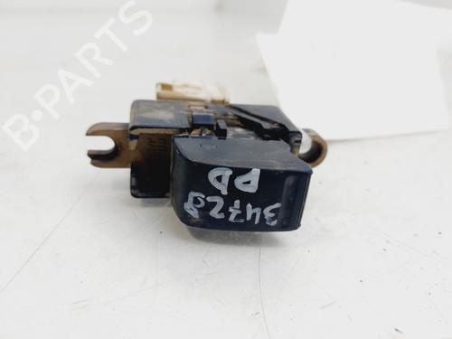 Used Right front window switch NISSAN X-TRAIL I (T30) [2001-2013]  18902322