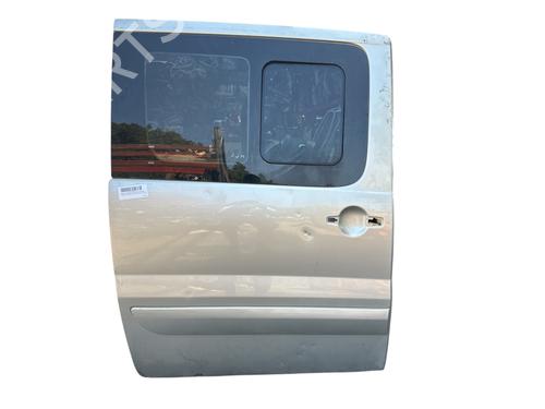 Used Right slide door FIAT SCUDO Van (270_, 272_) 2.0 D Multijet (128 hp) 27864405