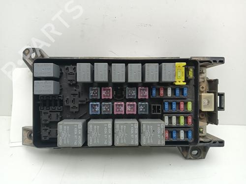 Used Fuse box KIA SORENTO I (JC) 2.5 CRDi 4WD (140 hp) 22224272