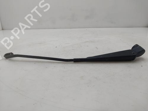 Braço escova traseiro Braço escova traseiro SUZUKI ALTO VI (FF, HA24_) 1.1 (RF410) (63 hp) 33952303 33952303