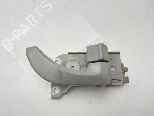 front-right-interior-door-handle-kia-sorento-i-jc-2002-2003-2004-2005-2006-2007-2008-2009-2010-2011-32423285 main image