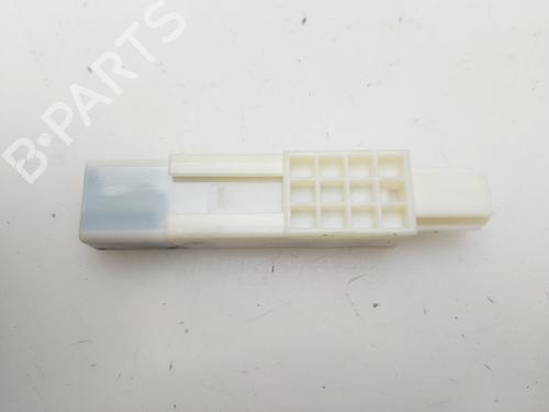 Antenne/Base MAZDA 3 Saloon (BP_) | BP30704286C140