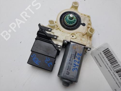 Portierruitmotor linksachter VW PASSAT B6 (3C2) 2.0 TDI (140 hp) 18032316