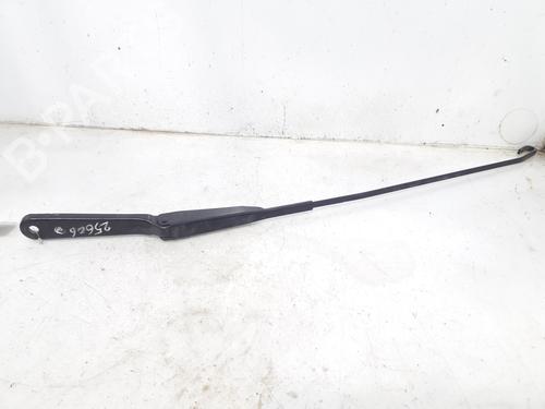Used Front windshield wiper arm RENAULT TRAFIC II Platform/Chassis (EL) 2.0 (EL0A) (120 hp) 8798055