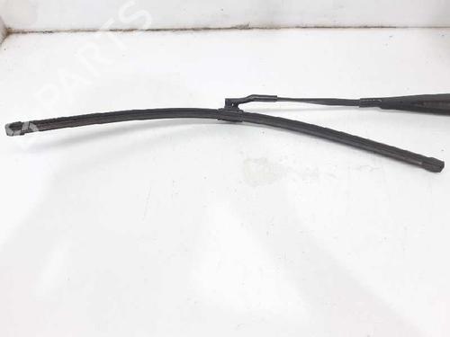 Front windshield wiper arm MERCEDES-BENZ C-CLASS (W204) C 200 CDI (204.007, 204.006) | BP5856835C143 