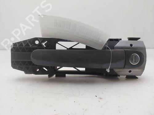 Used Front left exterior door handle Front left exterior door handle 38562807 38562807