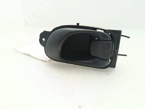 Used Front left interior door handle DAEWOO REZZO (U100) 1.6 (105 hp) 24815307