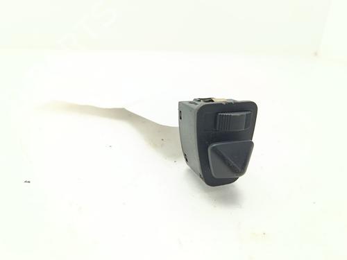 Used Mirror switch BMW 3 (E46) 320 d (150 hp) 28016076