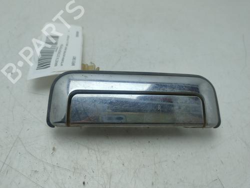 Højre fortil udvendigt håndtag MITSUBISHI PAJERO SPORT I (K7_, K9_) [1996-2026]  31371619