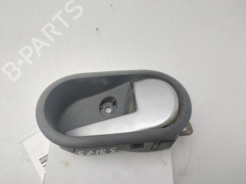 Maneta interior trasera derecha FORD FUSION (JU_) 1.4 TDCi (68 hp) 31380153