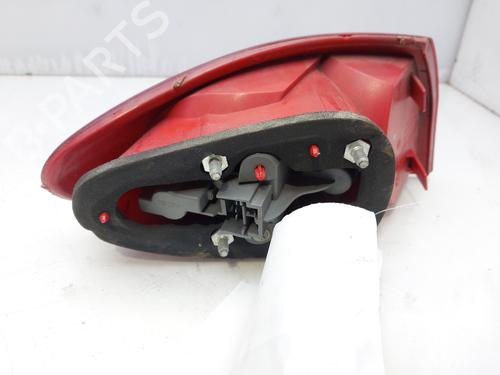 Right taillight ALFA ROMEO 147 (937_) 1.9 JTD (937.AXF1A, 937.BXF1A) | BP11346148C35 