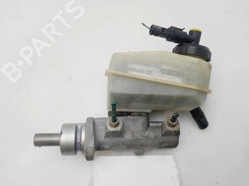 Maître-cylindre RENAULT SCÉNIC I MPV (JA0/1_, FA0_) 1.9 dCi RX4 (101 hp) 28670154