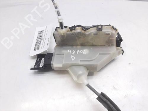Used Front right lock OPEL CORSA F (P2JO) 1.2 (68) (101 hp) 11030904